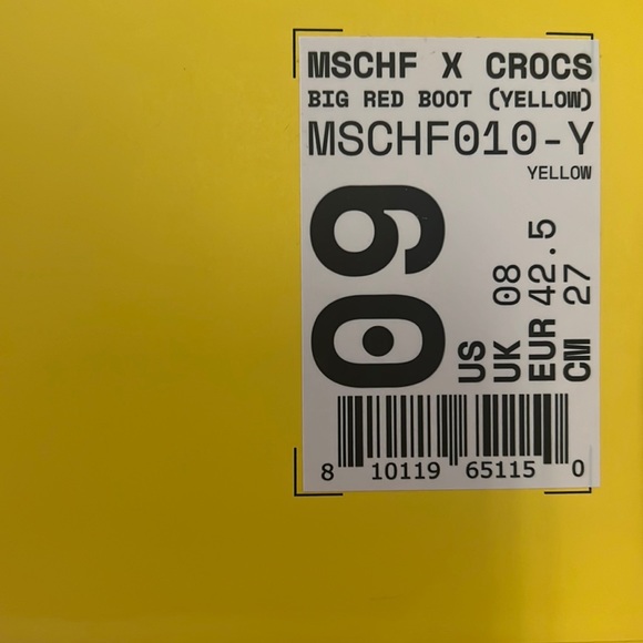 mschf x crocks big yellow boots (used for 2 hours inside only for a party) - Picture 5 of 9